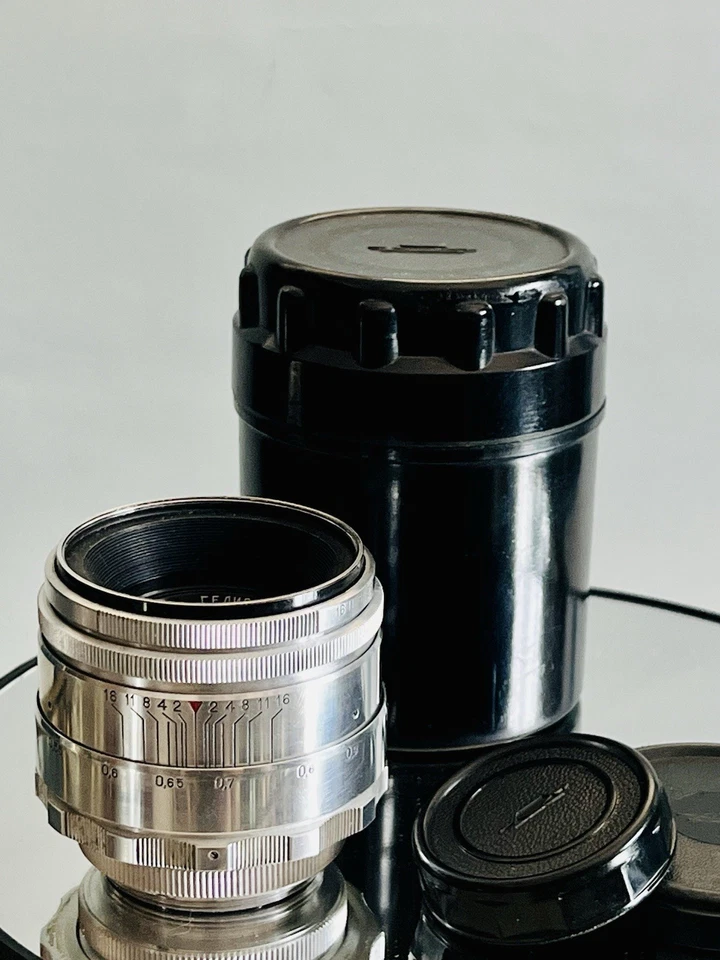 Helios 44 58mm F/2.0 Silver Early Version with Original Case Caps - Imagen 3 de 4