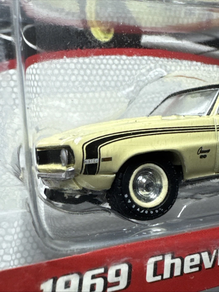 Greenlight 1/64 🇨🇵 1969 Chevrole camaro SS 396 Série barrett Jackson - Photo 2/4