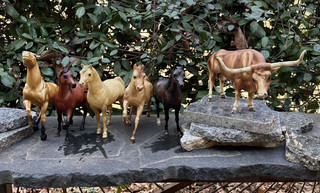 Vintage Breyer 6 Piece Western Lot 1960s/70s Longhorn Bull Diablo Arabians