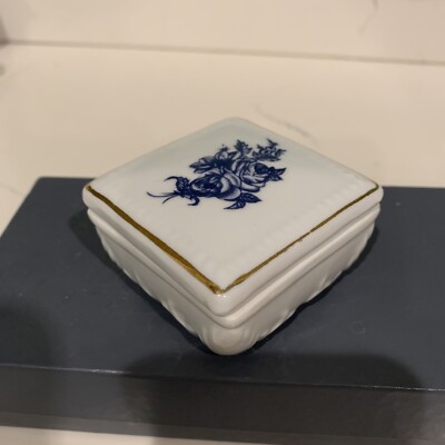 Vintage Ceramic Box, Small Collectable Box, Jewelry Box