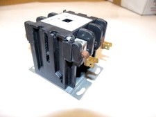 SIEMENS DEFINITE PURPOSE CONTACTOR 2 POLE 24V COIL