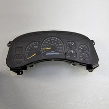 00-02 Chevy Gmc Silverado Yukon Sierra Speedometer Instrument Cluster Assembly 00-02 Chevy Gmc Silverado Yukon Sierra Speedometer Instrument Cluster Assembly