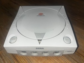 SEGA Dreamcast Home Console - White Console Only HKT-3020 - NO POWER