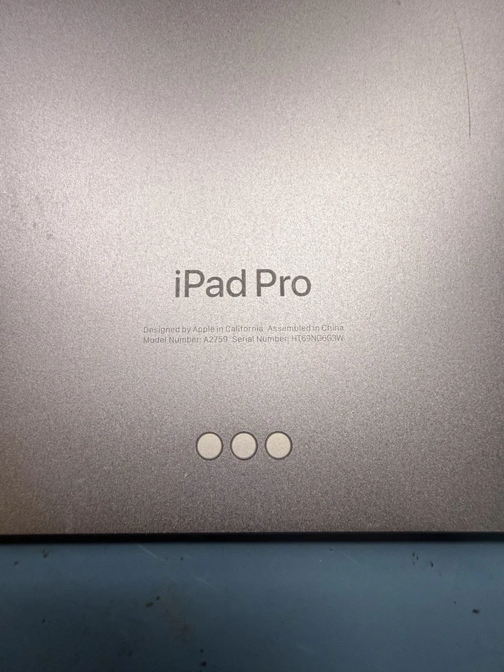 Задний корпус OEM Apple iPad Pro 11 дюймов 4-го поколения A2759 — серый — БЫСТРАЯ ДОСТАВКА - Изображение 3 из 4