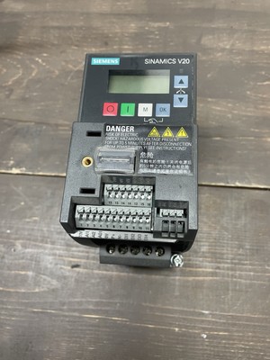 Siemens V20 6SL3210-5BB17-5UV1   1 HP