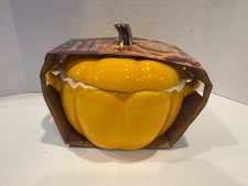 CROFTON Mini Pumpkin Casserole Dish - NEW