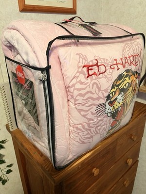 Ed Hardy KING 4-Piece plush Pink Tiger W/ 6 piece QUEEN sheet set pink. 