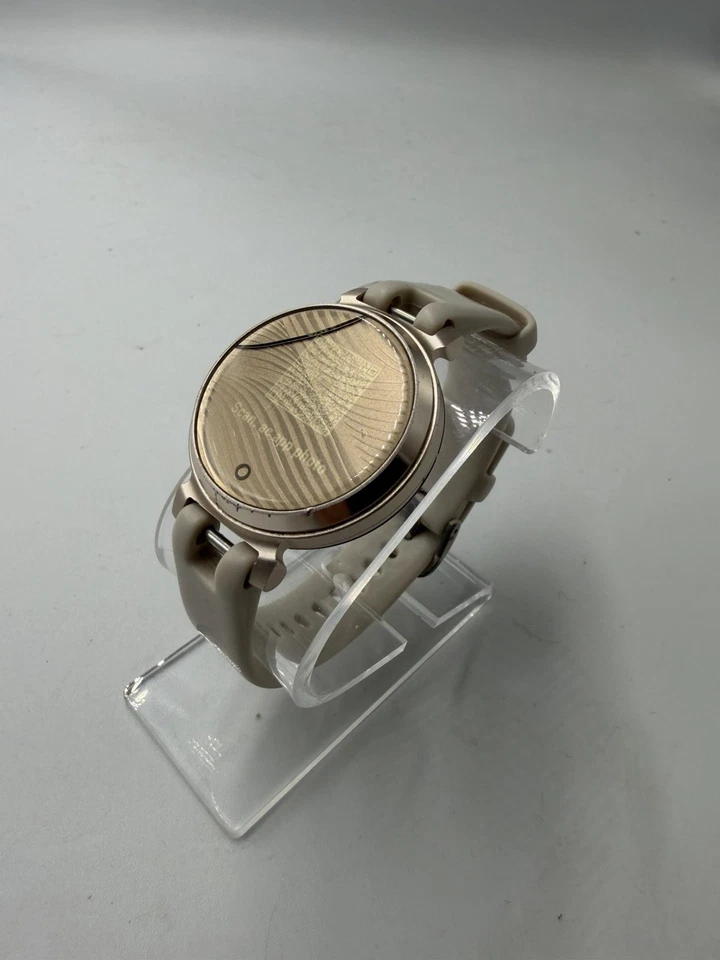 Garmin Lily 2, photo 1 of 5