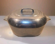 Vintage Wagner Ware Magnalite 8 quart Roasting Pan With Lid 1940s - 50s