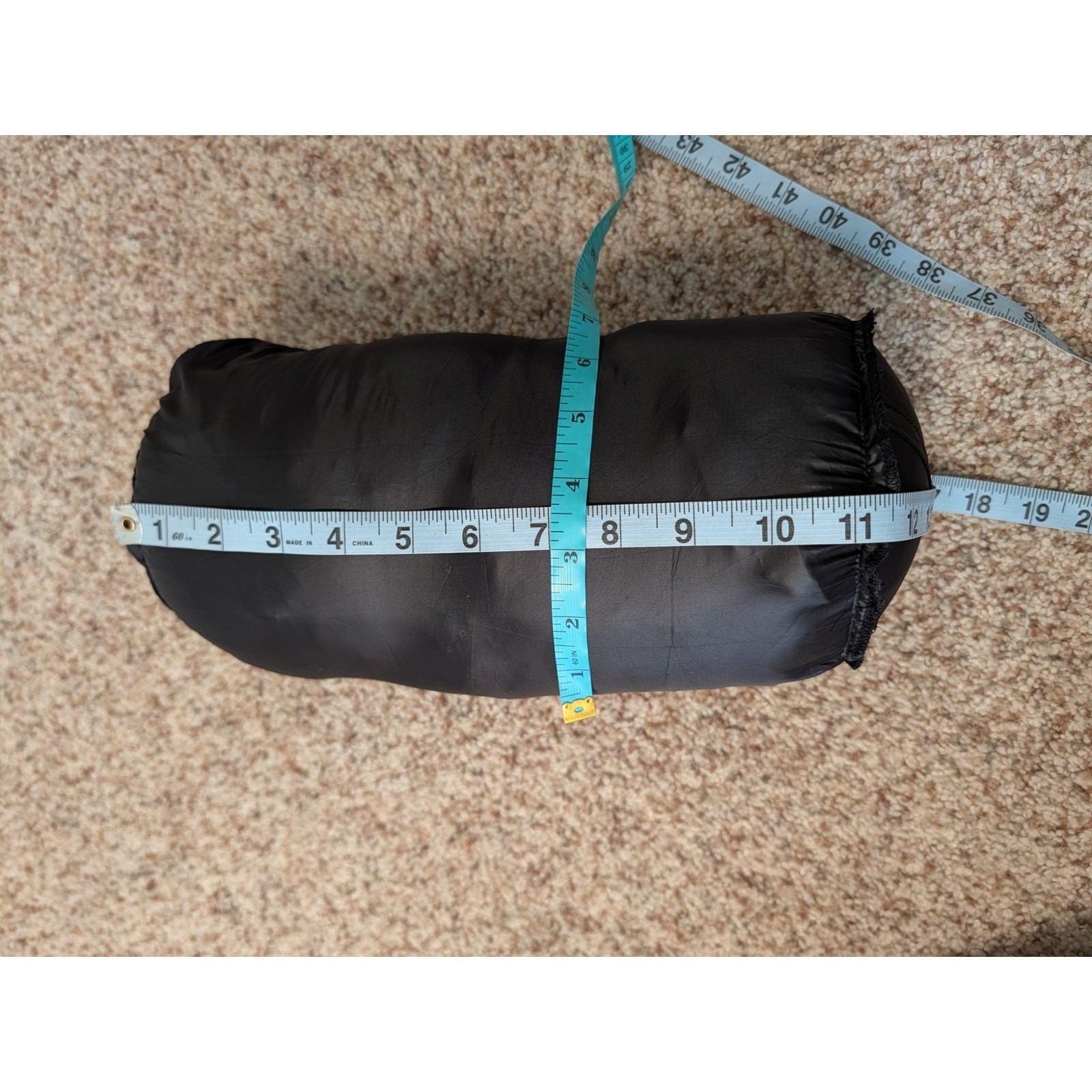 UNIQULO women's Ultralight DOWN Parka/Jacket/Coat, Med; Black Packable Puffer image 3