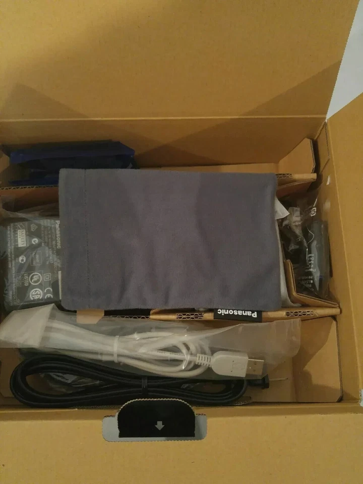 VINTAGE Panasonic e-wear SD Mobile Printer ~ Model SV-P10U ~ NEW W/ Assessories - Image 4 of 4