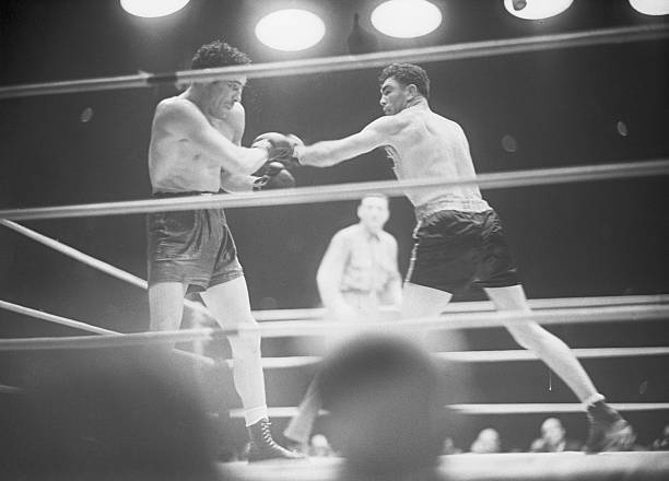 Max Baer Fighting Max Schmeling 1933 Photo Max Baer fighting Max Schmeling in
