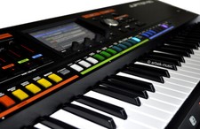 ROLAND JUPITER 80 JUPITER80 V2 V 2 sintetizzatori + 1 anno di garanzia