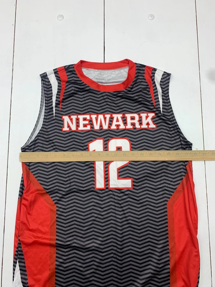 Camiseta deportiva de baloncesto High Five para hombre Newark negra roja talla mediana Foto 3 de 4