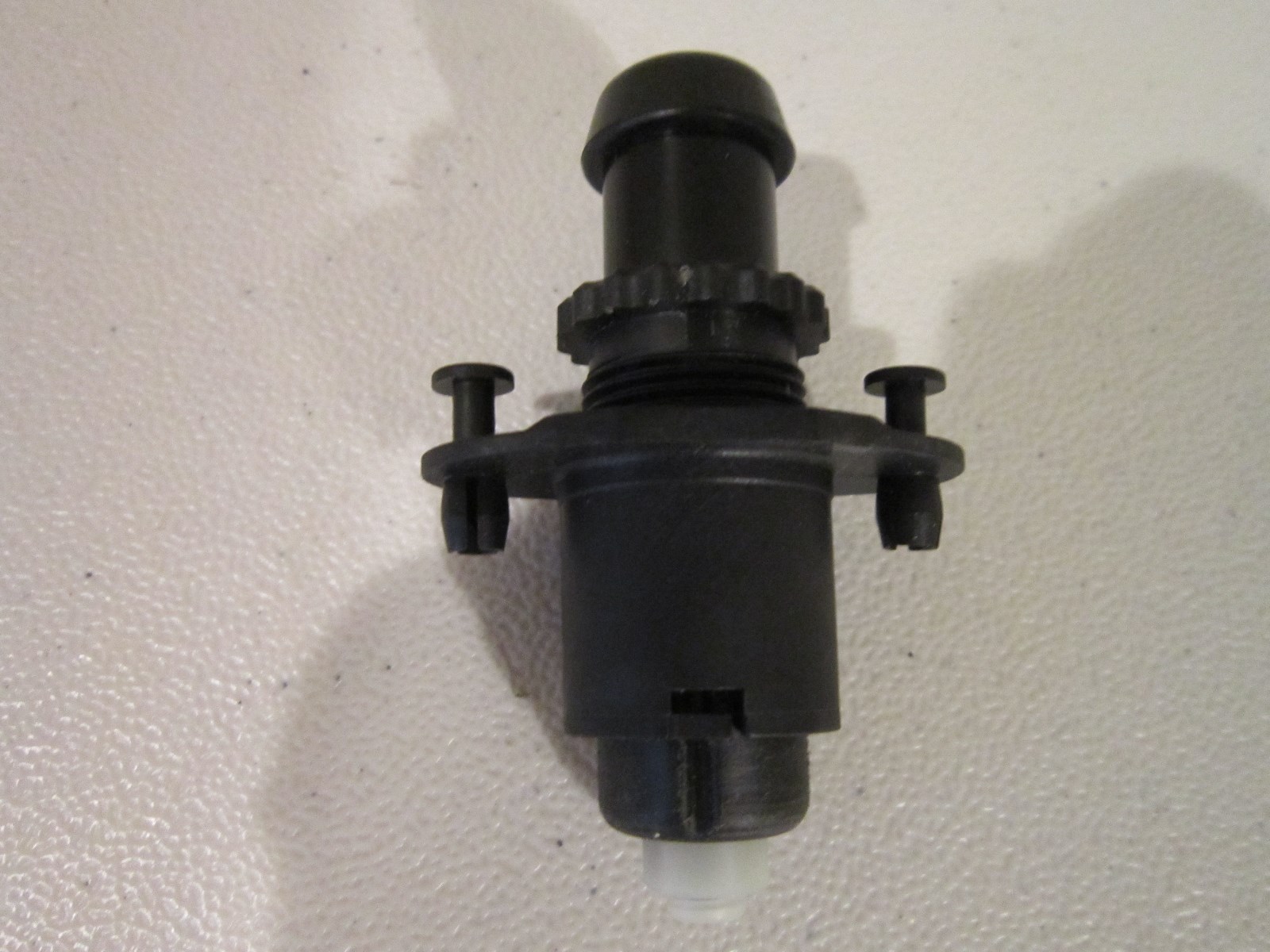 BMW 550i 2011 2012 2013 2014 2015 xDrive-Trunk Lid Adjuster OEM  