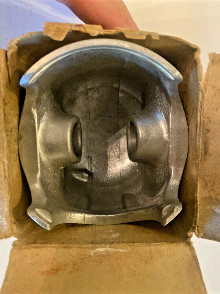 Pistón CR480R/CR500R 1982-2001 (0,25), 13102-KA5-770, piezas originales Honda nuevo en stock Foto 2 de 4