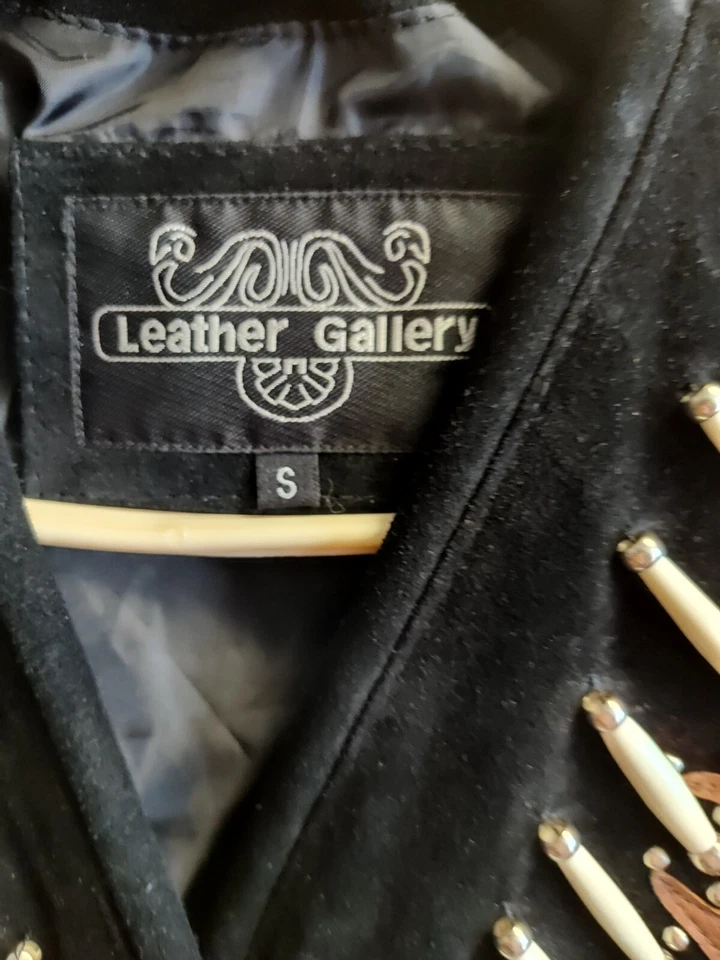 Chaqueta vaquera negra con flecos y borlas de cuero occidental para mujer XXLGRANDE Foto 2 de 4