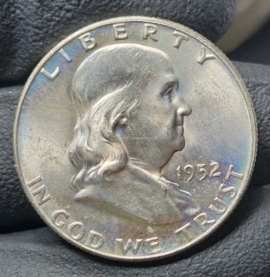 1952-S Franklin Half Dollar .50. Frosty Blue. Full Bell Lines. 