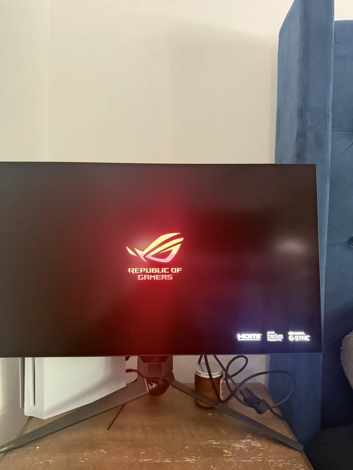 ASUS ROG Swift 32" 4K OLED Gaming Monitor 240HZ/480HZ 0.03ms PG32UCDP WOLED - Image 2 of 2