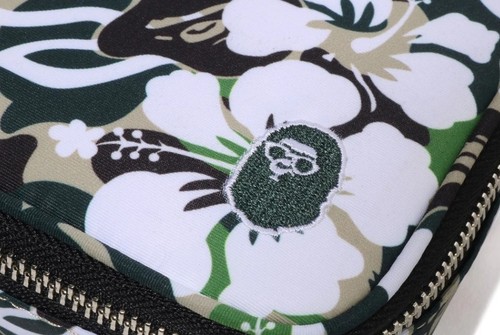 A BATHING APE ABC RESORT CAMO AMENITY POUCH 1L70-190-005 - Picture 2 of 5