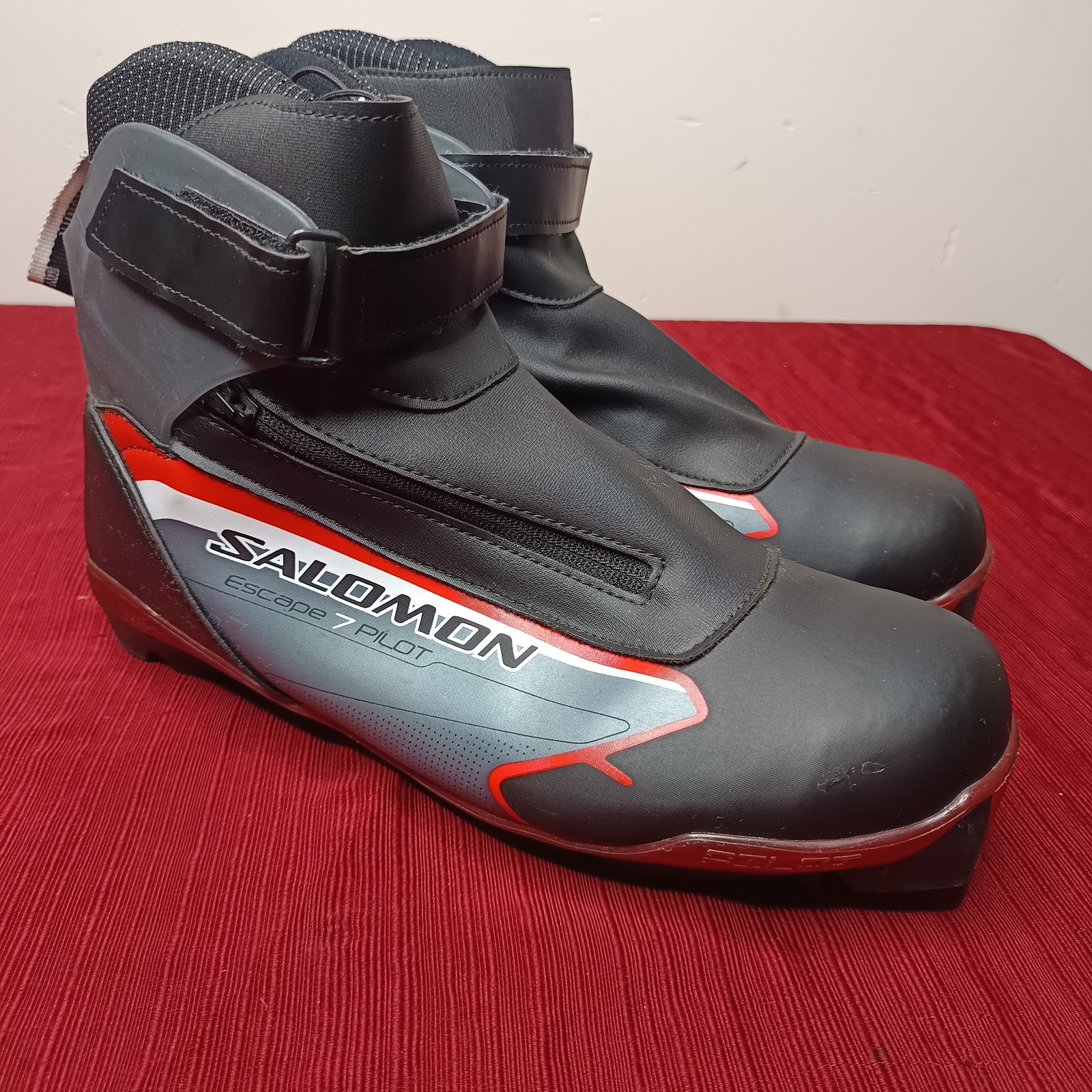 Scarponi da sci di fondo Salomon Escape 7 Pilot da uomo US 11 5 EUR 46 UK 11