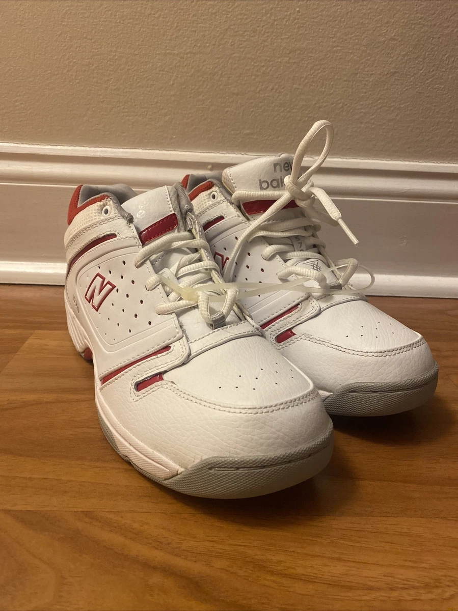 Chaussures de basket ball New Balance 570 Baskets homme blanc rouge gris KB5