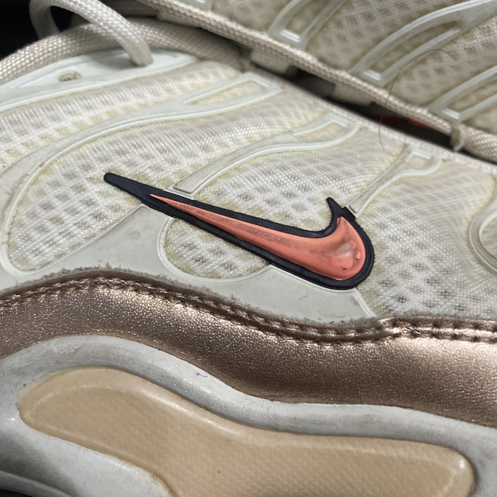 white and gold tn's womens