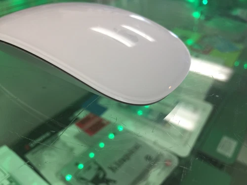 Genuine Apple Magic Mouse (MB829LL/A) Bluetooth Wireless A1296  - Picture 4 of 12