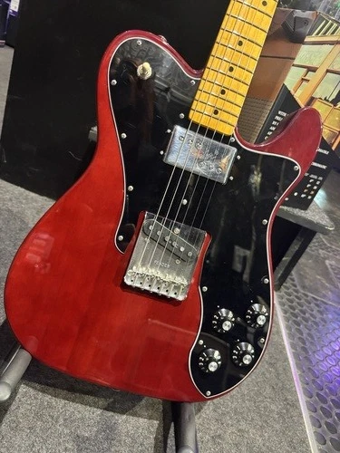 Pre-Owned Fender American Vintage II 1977 Telecaster Custom in Wine Red (059906) - Picture 1 of 3