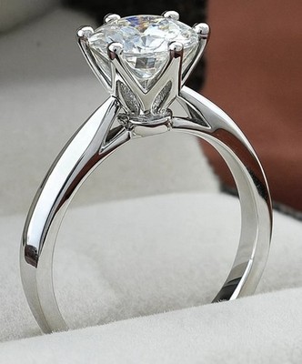 Diamant Ring 1 Karat Rundschliff E F VVS2 IGI Lab Grown Luxus 14 Karat Weißgold