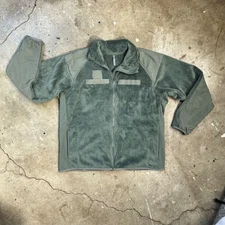 Polartec Medium Long Cold Weather Gen III Fleece Jacket U.S. Military Army