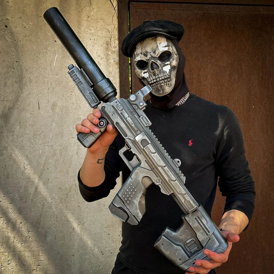 Réplica de pistola Halo M7/M7S SMG impresa en 3D con disfraces - no oficial Foto 2 de 4