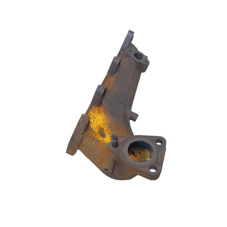 Toyota Avensis Verso 2003 Diesel exhaust manifold JUT168359 - Image 2 of 4