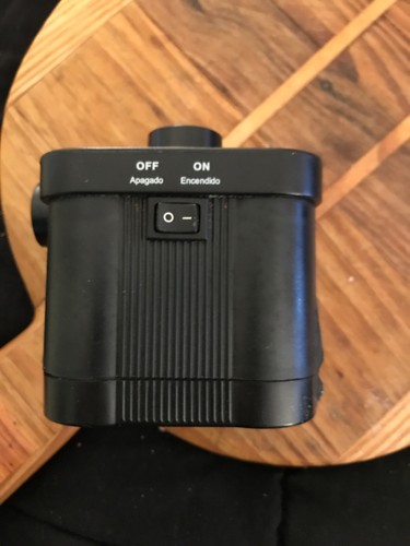 OZARK TRAIL: Batteriebetriebene Luftpumpe. Batterien dabei und sonst nichts. - Bild 10 von 10