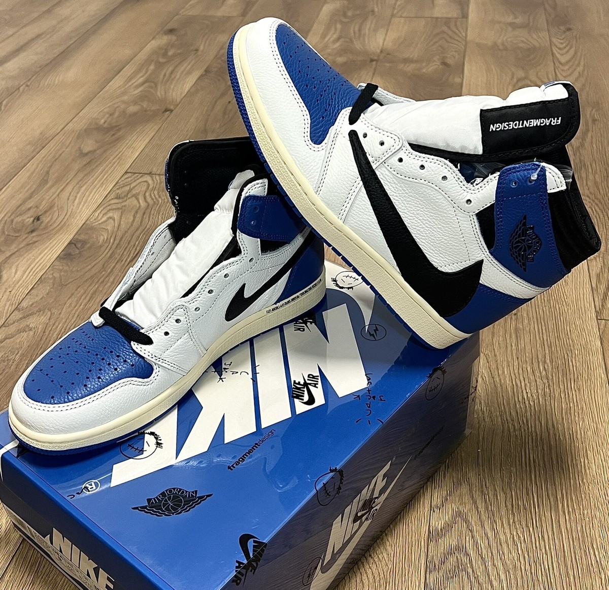 Size 9 - Jordan 1 Retro x Fragment Design x Travis Scott Size 9 - Jordan 1 Retro x Fragment Design x Travis Scott