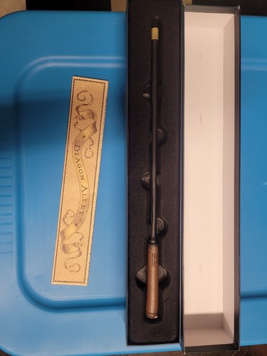 Seltener interaktiver Ollivanders Hawthorne 6-Stab mit Karte Welt von Harry Potter - Bild 6 von 11
