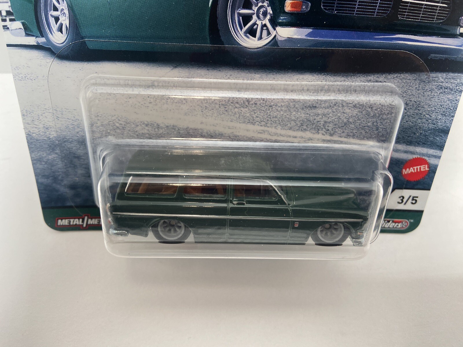 Picture 3 of 6