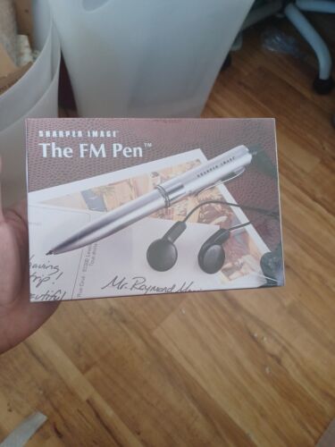 Sharper Image - THE FM PEN - QU129 Sealed New Unused