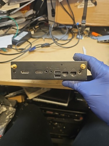Shuttle PC DS67U Slim Fanless,Intel Celeron 3855U @1.60GHz,4GB RAM,500GB HDD - Picture 19 of 20