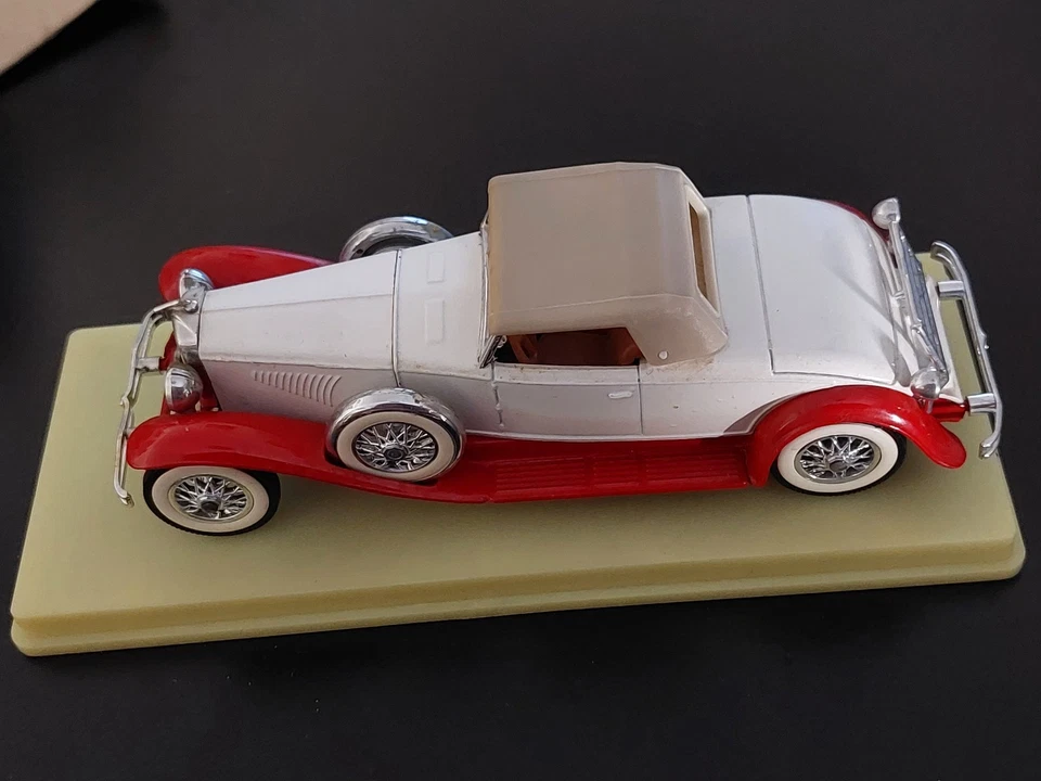 Duesenberg J 1931 blanche et rouge toit marron Solido Age D'Or N ° 156 éch 1/43 - Photo 3/4