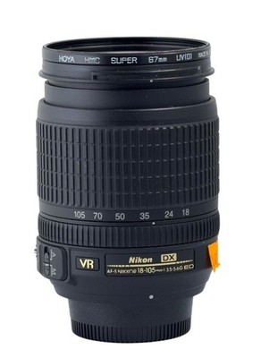 Nikon AF-S DX Nikkor 18-105mm Teleobjektiv / VR / f/3.5-5.6G ED  / Guter Zustand