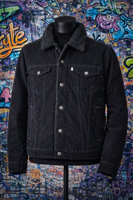 Levi s Sherpa Trucker Jacke schwarz Cord Sherpa Futter Medium  