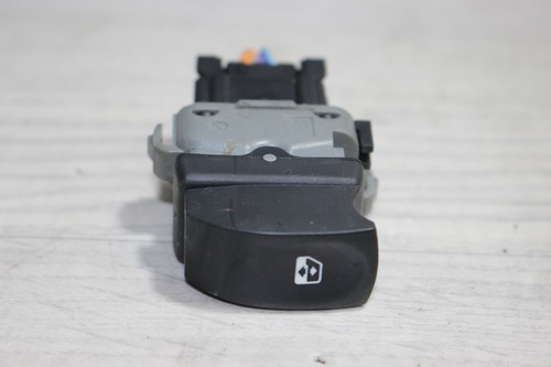 Fensterheberschalter vorne rechts 2808202 Renault Clio III X85 Berline Bj,06