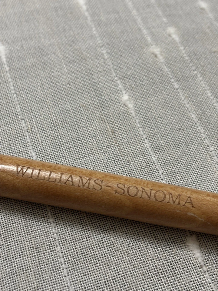 Williams Sonoma No Kid Hungry Gwen Stefani Silicone Spatula Wooden 12.5 Inch - Image 2 of 4