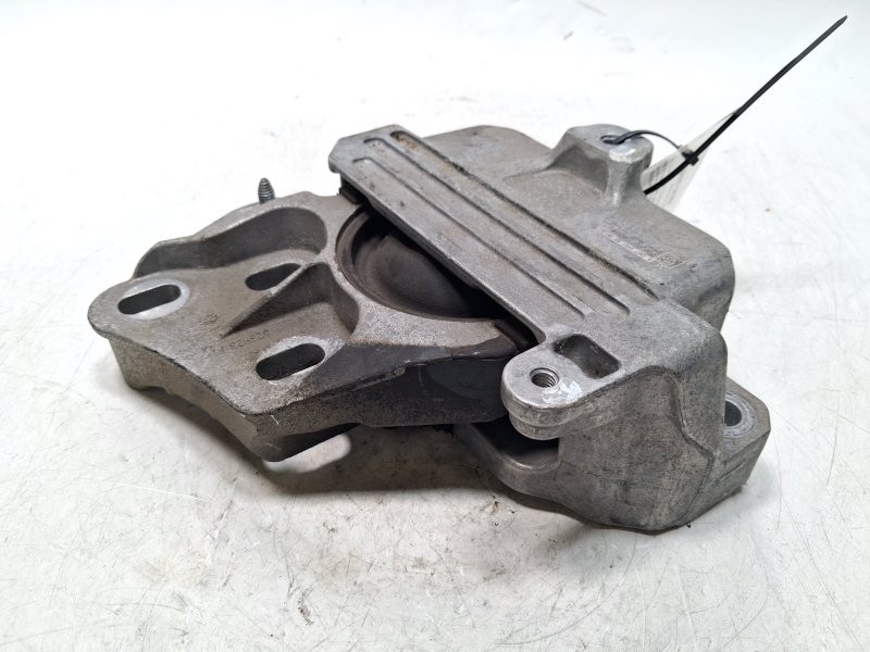 A2472406100 supporto del cambio MERCEDES CLASSE A W177 brufpK8147-333930