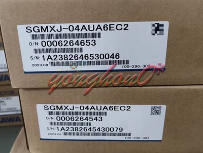 1PC Yaskawa SGMXJ-04AUA6EC2 AC Servo Motor New