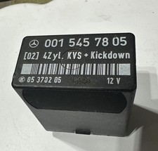 MERCEDES W201 FUEL PUMP KICK DOWN RELAY 0015457805 190E