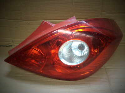 VAUXHALL (OPEL) CORSA D 3-TÜRER SCHRÄGHECK & VAN ~ RECHTE RÜCKLEUCHTE LAMPE LINSE ORIGINAL GM