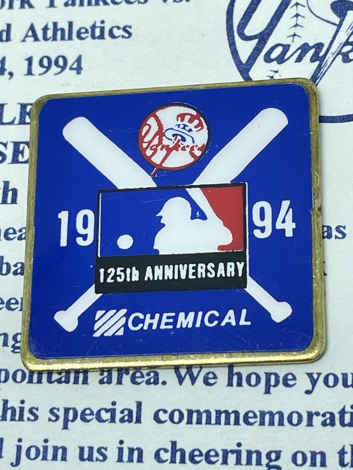New York NY Yankees MLB Baseball 125th Anniversary Chemical Bank Lapel