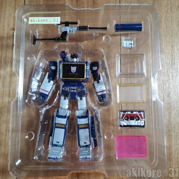Transformers Masterpiece Soundwave MP-13 Takara Tomy